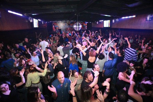 Mix FM's 80's night